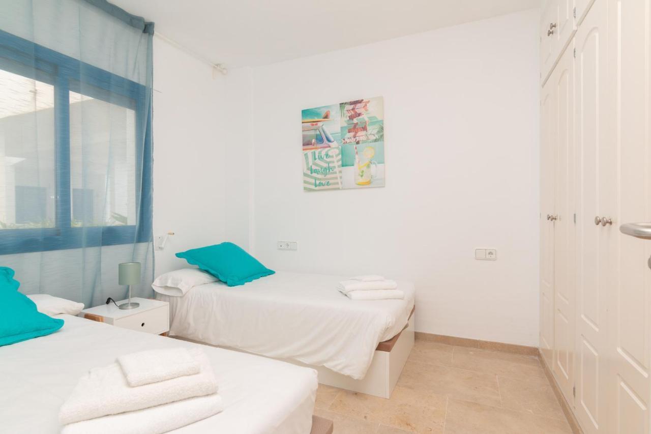 2258-Superb 1 Bedroom-Terrace And Sea View Castillo de Sabinillas Bagian luar foto